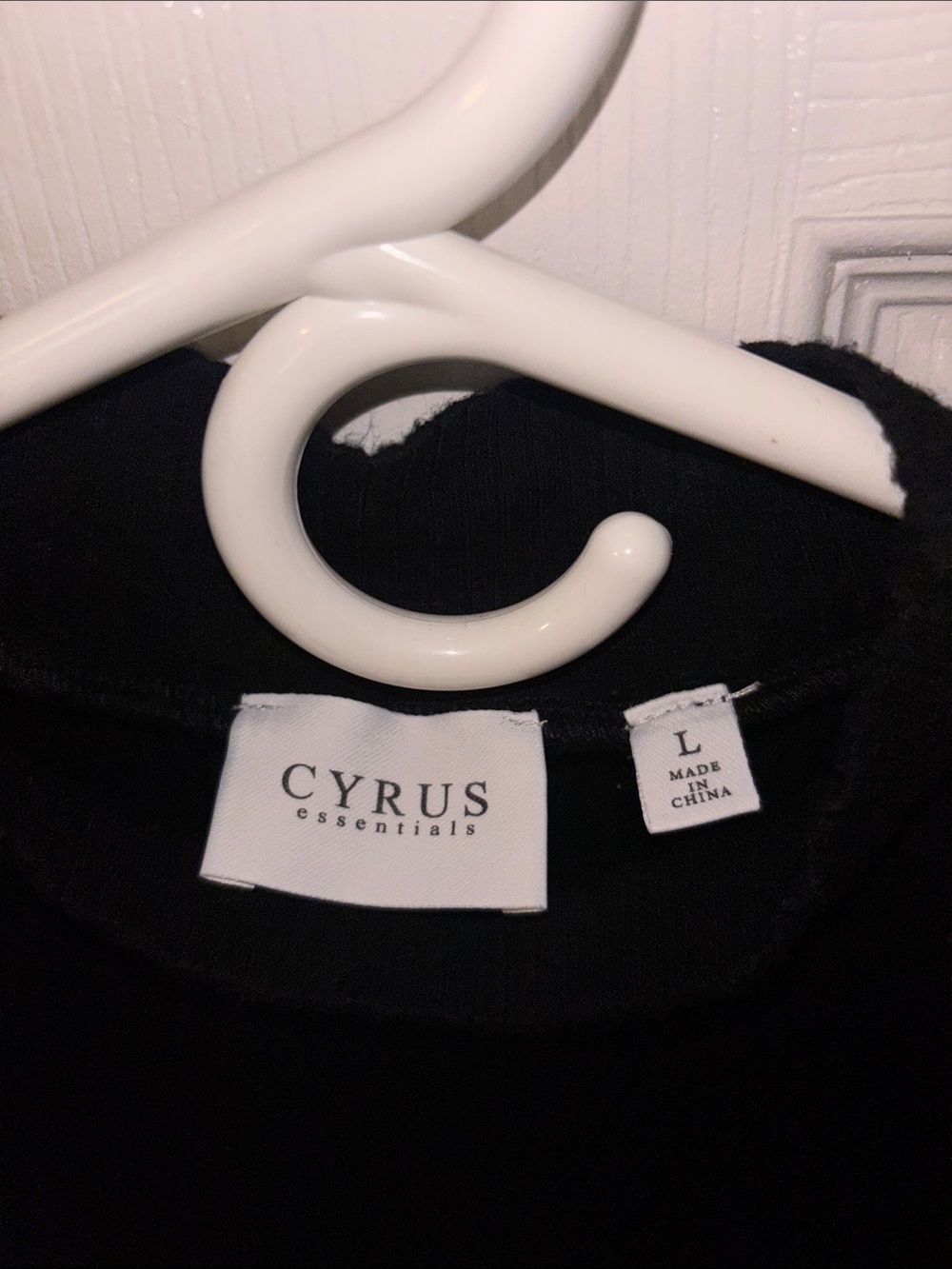 🎈 5/$20 Cyrus Black Sleeveless Mock Neck Tank - Picture 2 of 5